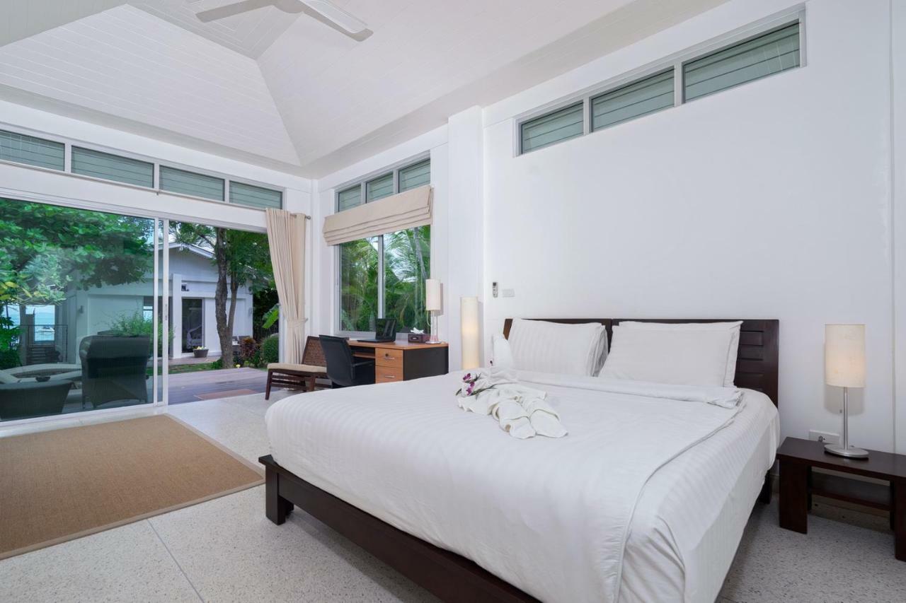 Ban Mok Talay Beachfront Villa Bang Rak Beach  Esterno foto