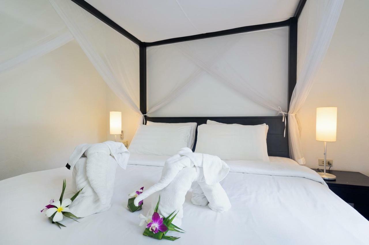 Ban Mok Talay Beachfront Villa Bang Rak Beach  Esterno foto