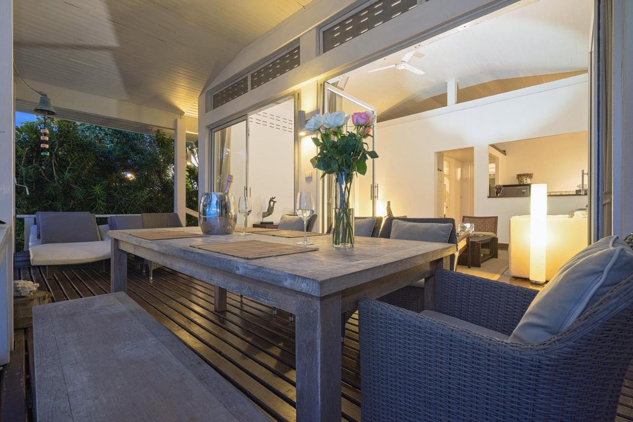 Ban Mok Talay Beachfront Villa Bang Rak Beach  Esterno foto